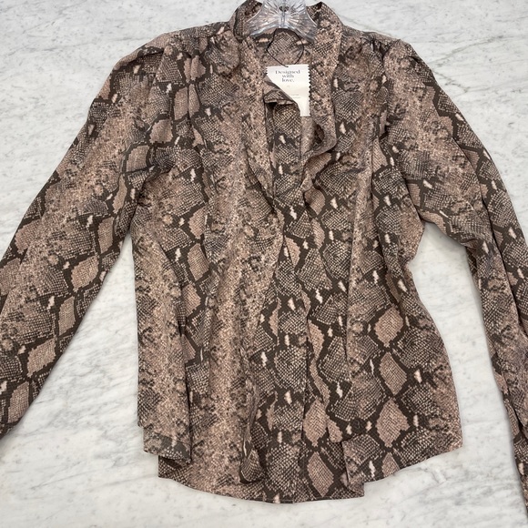 NWT!  Sold as Set of 2!  Reversible Poncho and Blouse! - Picture 12 of 16